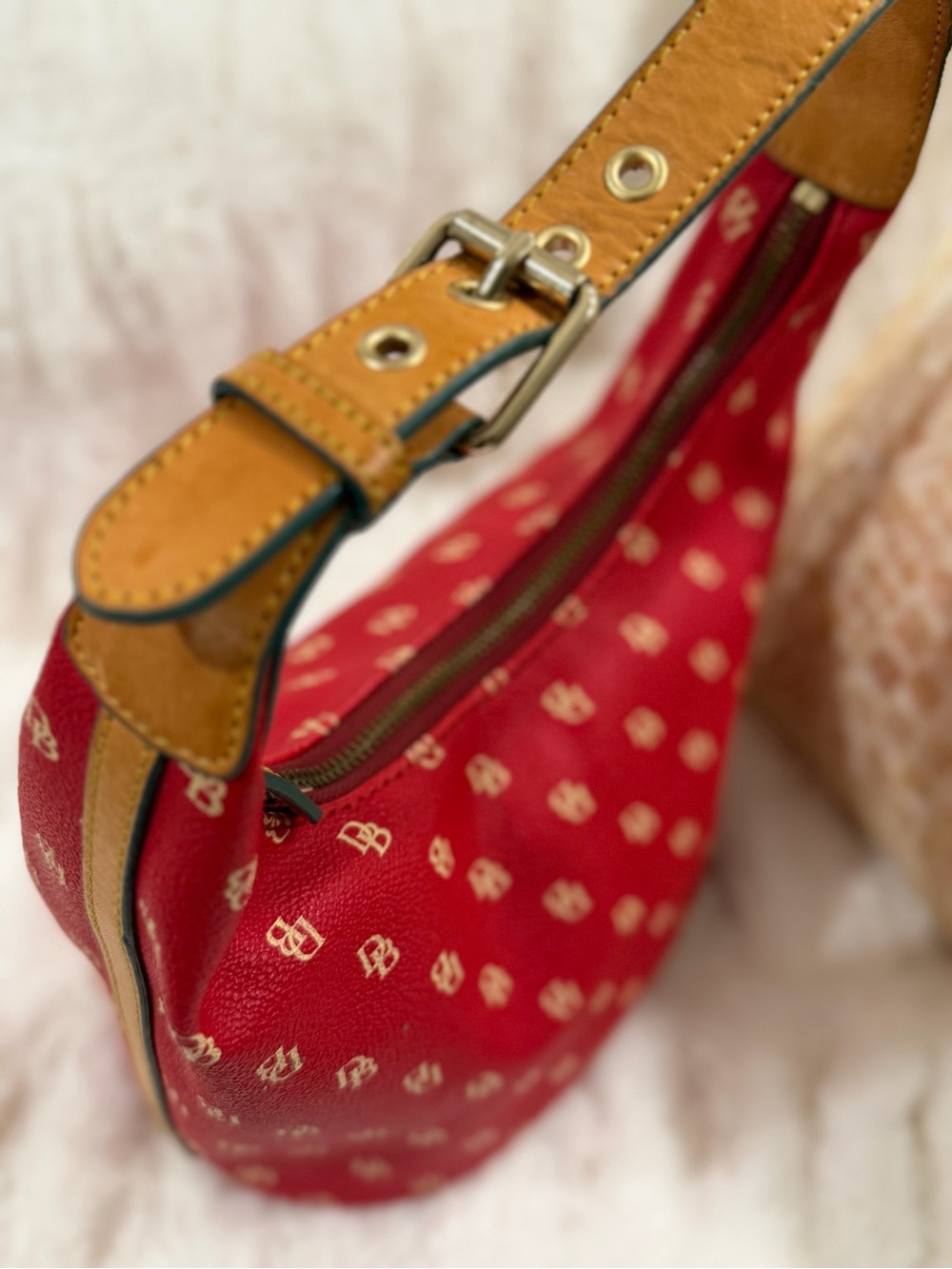 Vintage Dooney& Bourke Red Logo Hobo Shoulder Bag - Picture 9 of 16